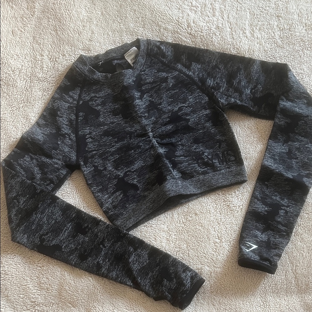 Gymshark Longsleeve Camo Top